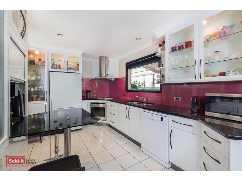 19 Leyland St, Mount Gravatt East QLD 4122