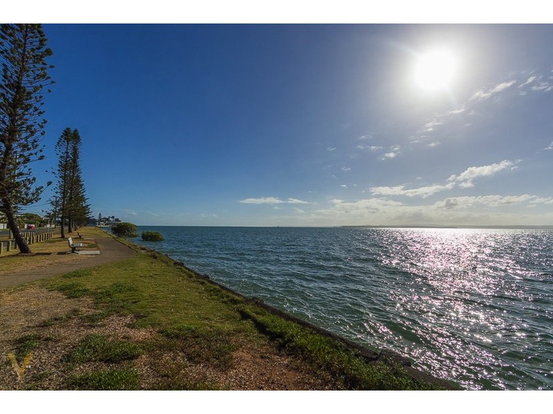 12/127 Shore St N, Cleveland QLD 4163