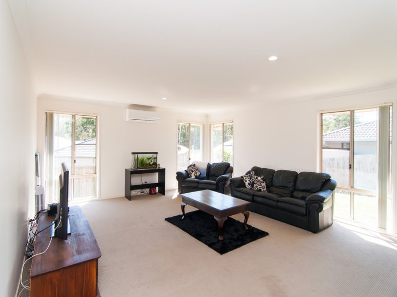 52 Karelyn Dr, Joyner QLD 4500