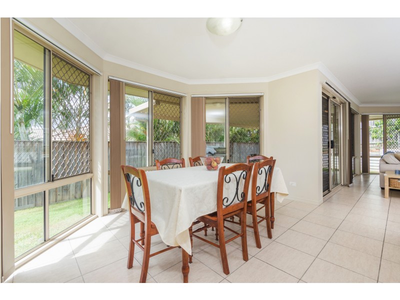 3 Fenton Cl, Warner QLD 4500