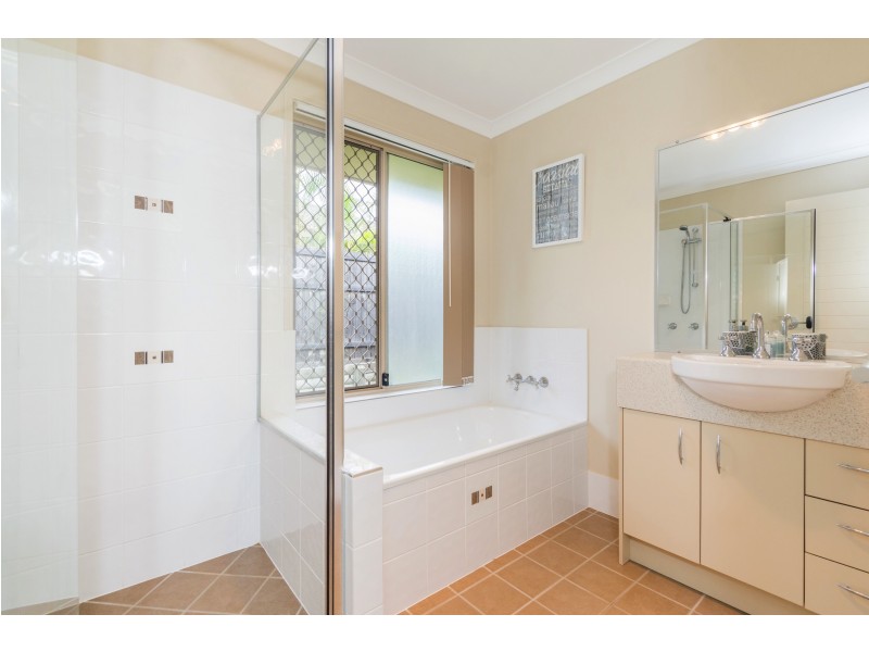 3 Fenton Cl, Warner QLD 4500