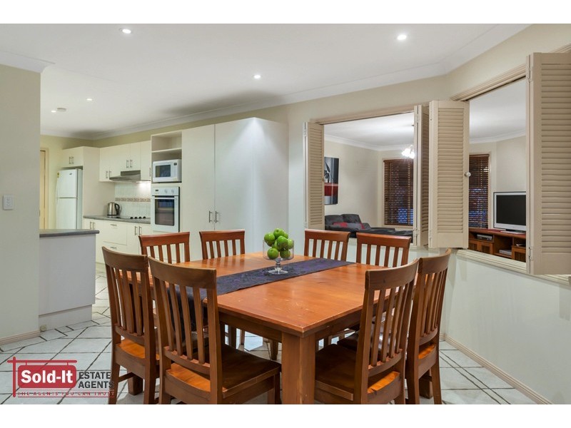 34 Pascali Cres, Eatons Hill QLD 4037