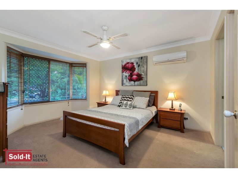 34 Pascali Cres, Eatons Hill QLD 4037