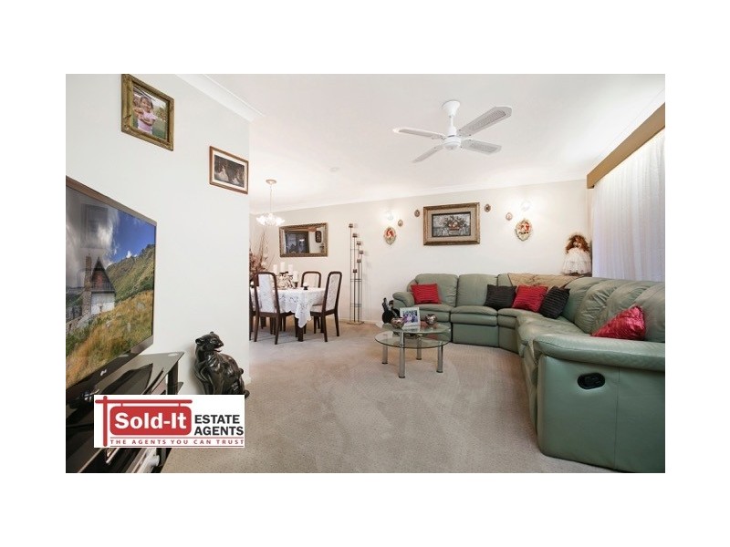15 Babiana St, Alexandra Hills QLD 4161