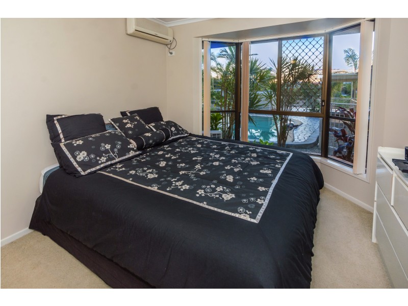 6 Downey Ct, Albany Creek QLD 4035