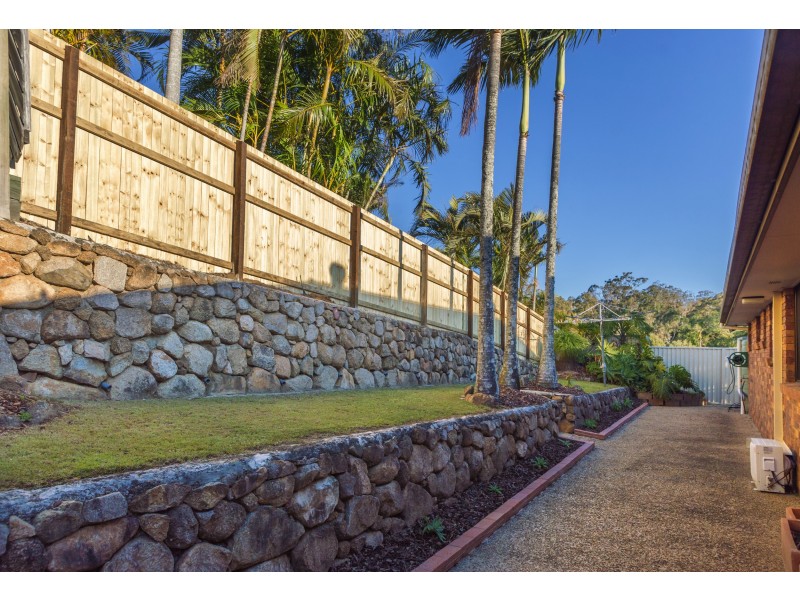 6 Downey Ct, Albany Creek QLD 4035