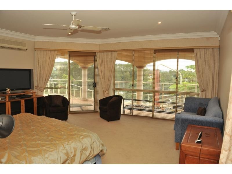 Robina QLD 4226