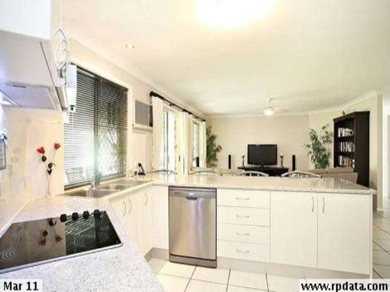 Mount Warren Park QLD 4207