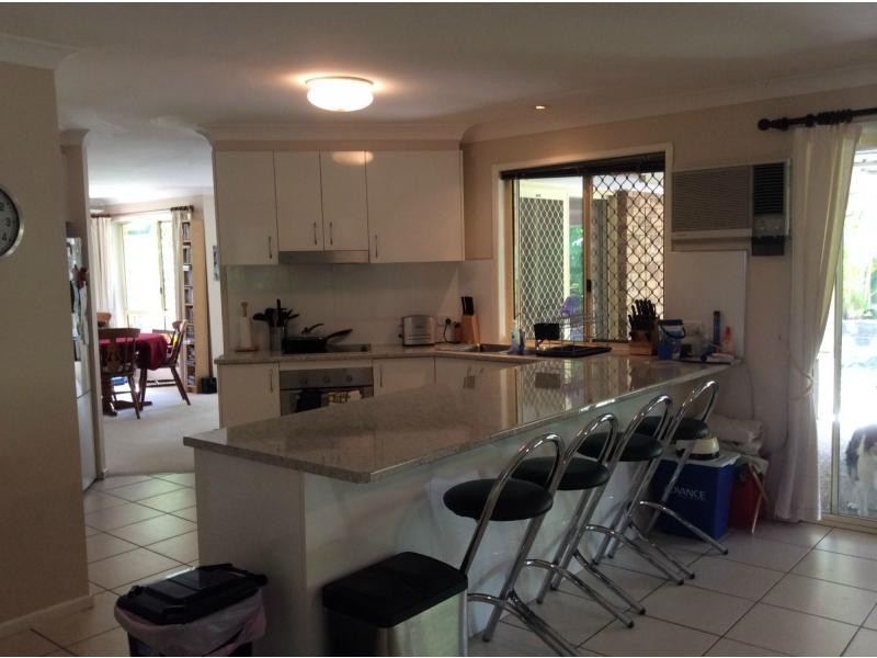 Mount Warren Park QLD 4207