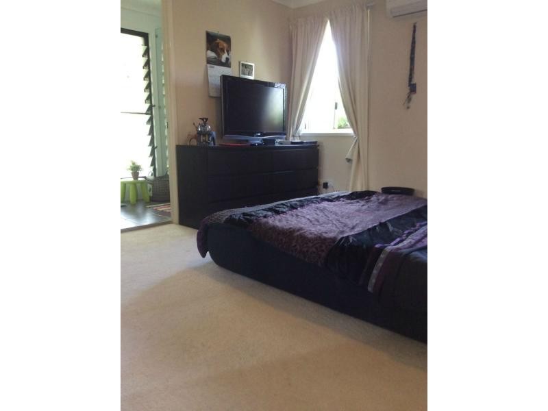 Mount Warren Park QLD 4207