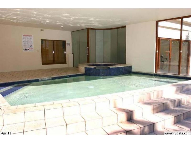 Broadbeach Waters QLD 4218