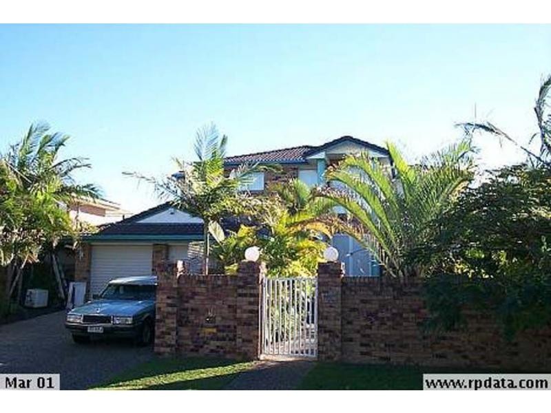 Broadbeach Waters QLD 4218