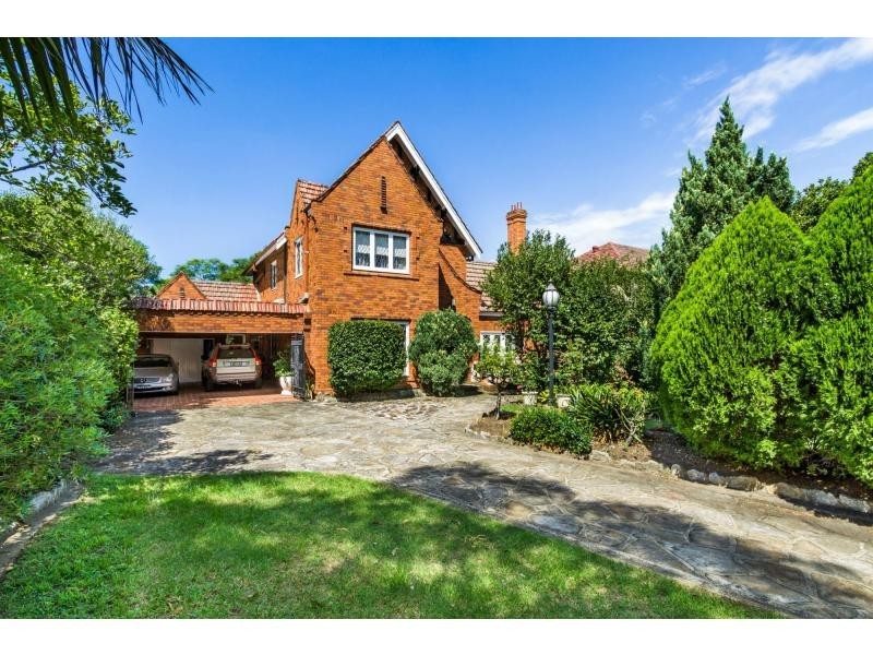 110 Pennant Hills Road, Oatlands NSW 2117
