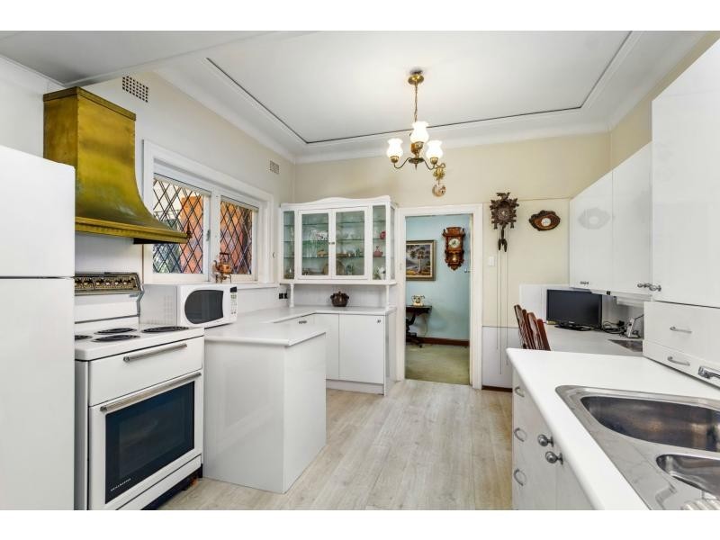 110 Pennant Hills Road, Oatlands NSW 2117