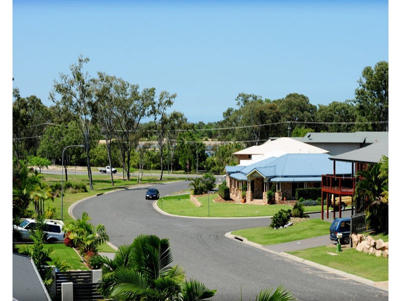 20 Lighthouse Drive, Boyne Island QLD 4680