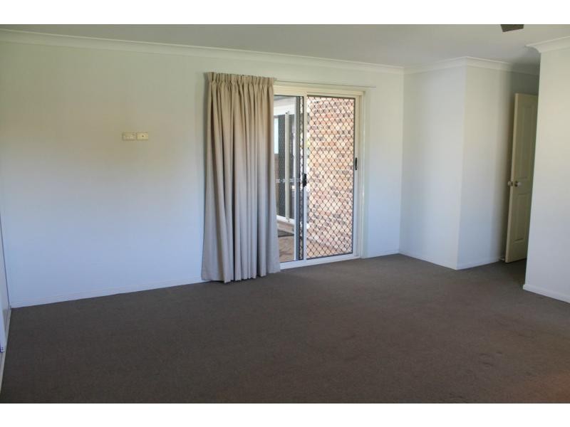 6 Silverton Drive, Tannum Sands QLD 4680