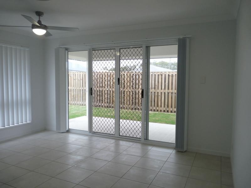 45 Clover Crescent, Riverstone Rise, Boyne Island QLD 4680