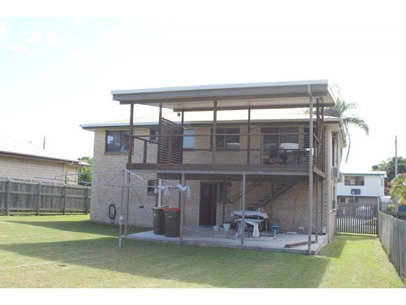 14 Bellemere Court, Boyne Island QLD 4680
