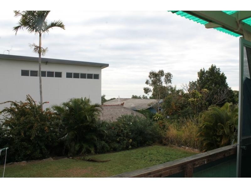 12 Scallop Street, Tannum Sands QLD 4680