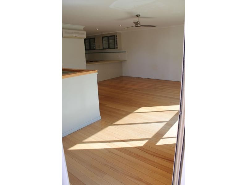 3/6 Beach Avenue, Tannum Sands QLD 4680