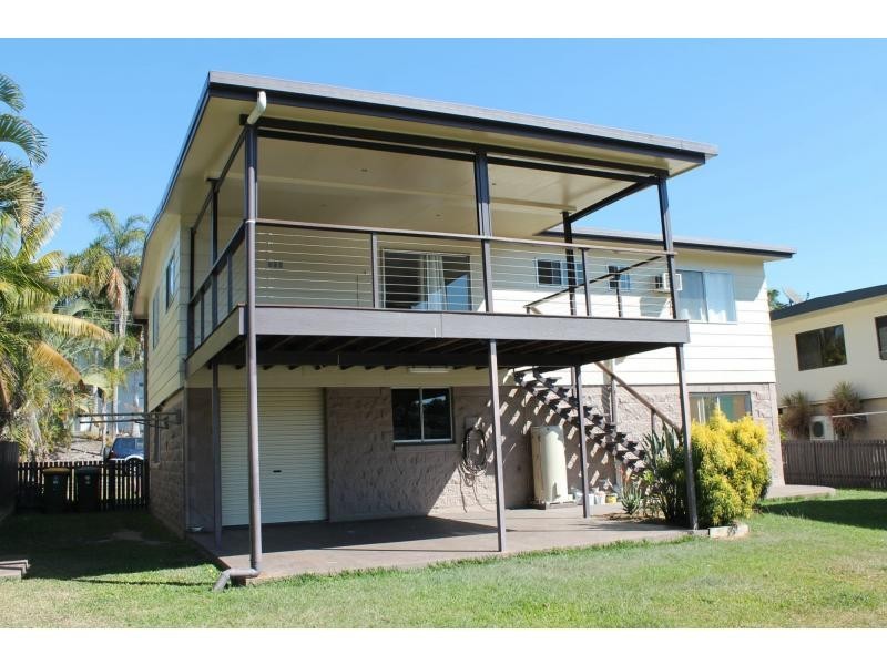 12 Macedon Street, Tannum Sands QLD 4680