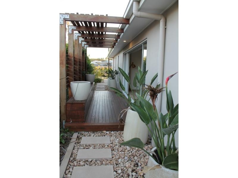 10 Tulipwood Circuit, Boyne Island QLD 4680