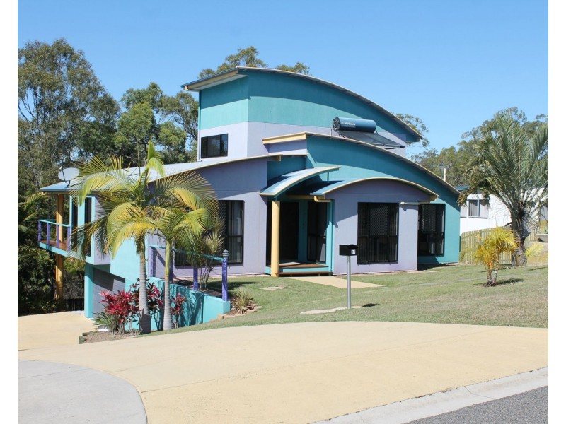 17 Creek Road, Tannum Sands QLD 4680