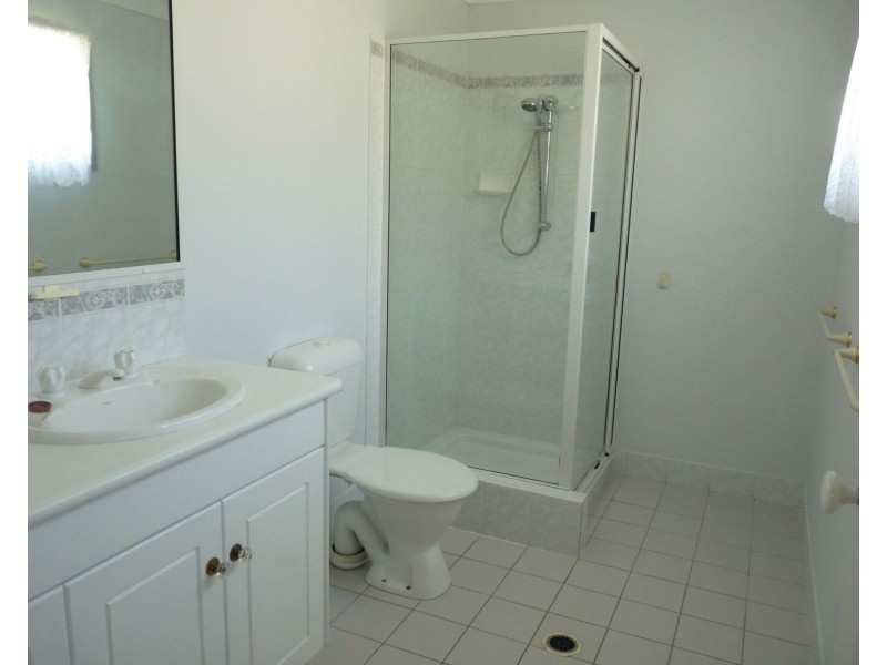 41 Geoffrey Thomas Drive, Tannum Sands QLD 4680