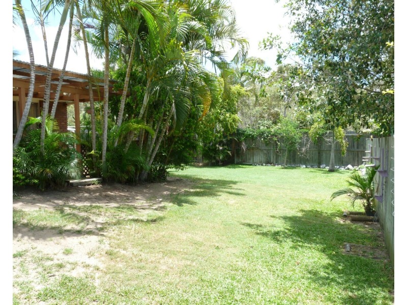 41 Geoffrey Thomas Drive, Tannum Sands QLD 4680