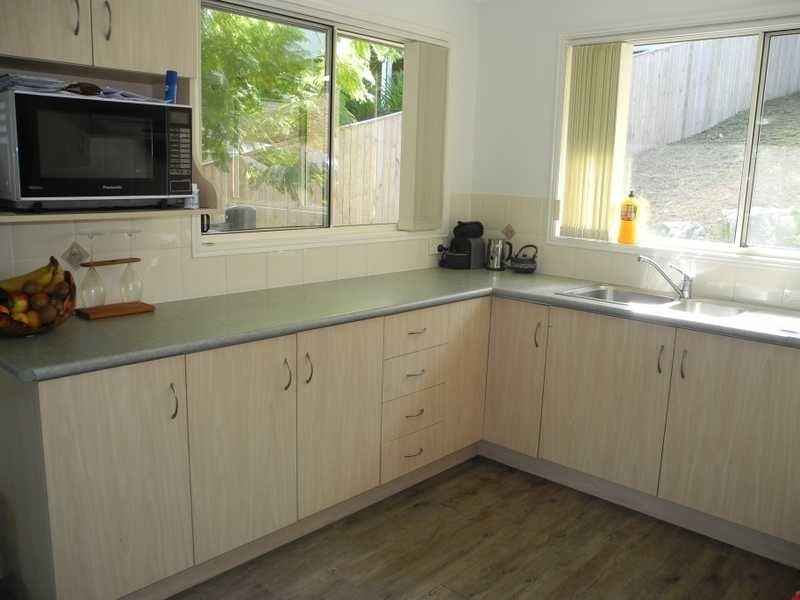 4 Charles Crescent, Tannum Sands QLD 4680