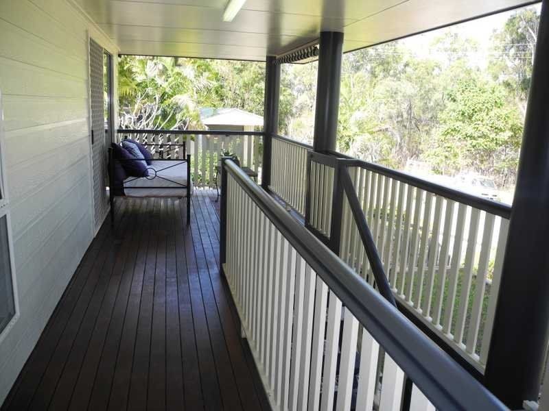 4 Charles Crescent, Tannum Sands QLD 4680
