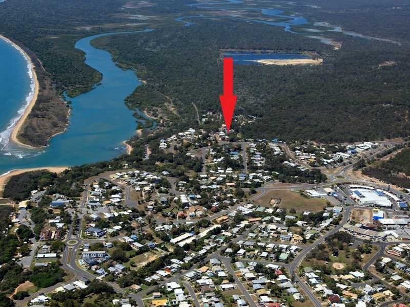 4 Charles Crescent, Tannum Sands QLD 4680