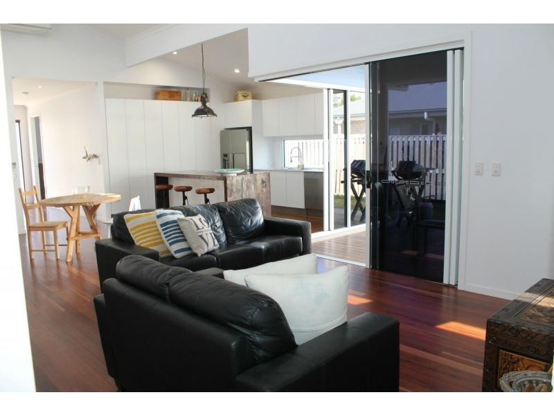 28 Tulipwood Court, Boyne Island QLD 4680