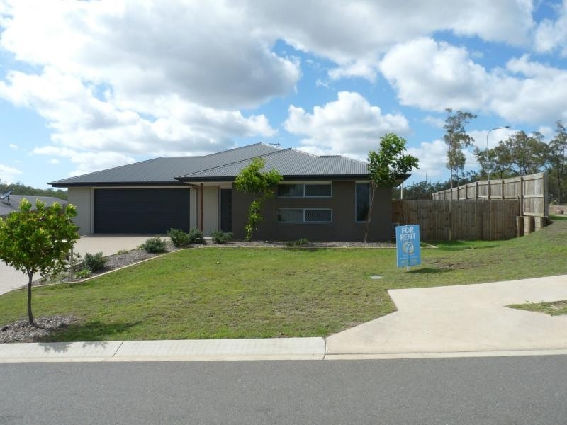 2 Windjana Court, New Auckland QLD 4680