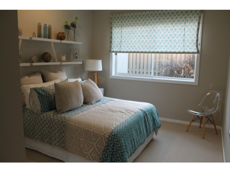 10 Tulipwood Circuit, Boyne Island QLD 4680