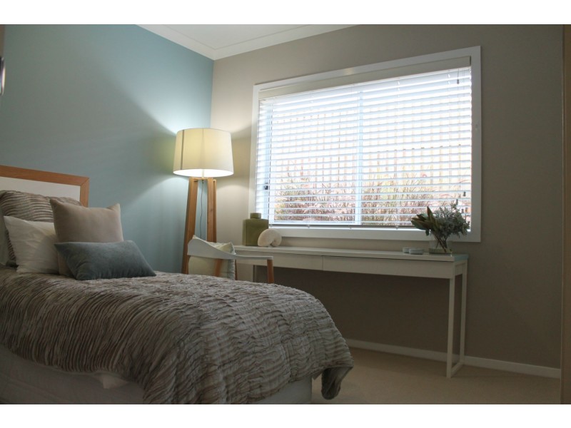 10 Tulipwood Circuit, Boyne Island QLD 4680