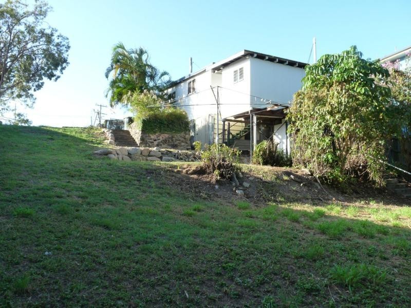 19 Creek Road, Tannum Sands QLD 4680