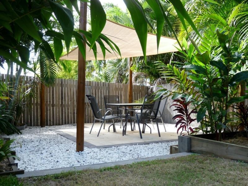 10 Swains Court, Boyne Island QLD 4680