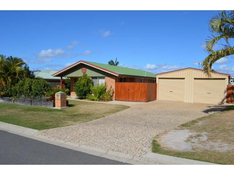 7 Belah Court, Boyne Island QLD 4680