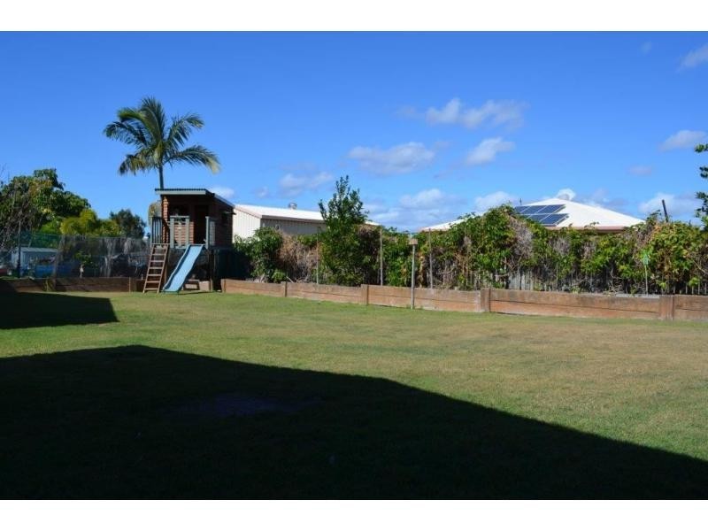 7 Belah Court, Boyne Island QLD 4680
