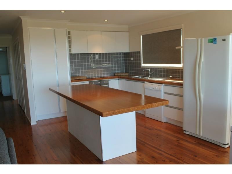 12 Trevally Street, Tannum Sands QLD 4680