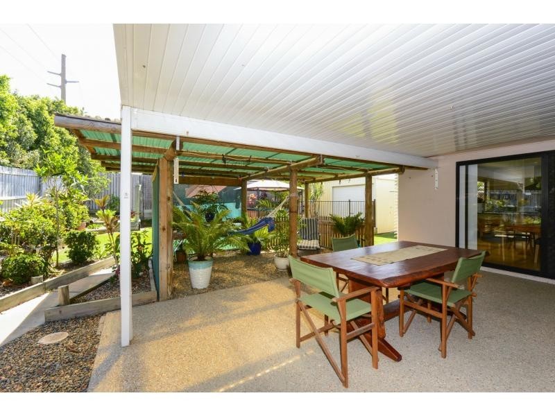 11 Saxonvale St, New Auckland QLD 4680