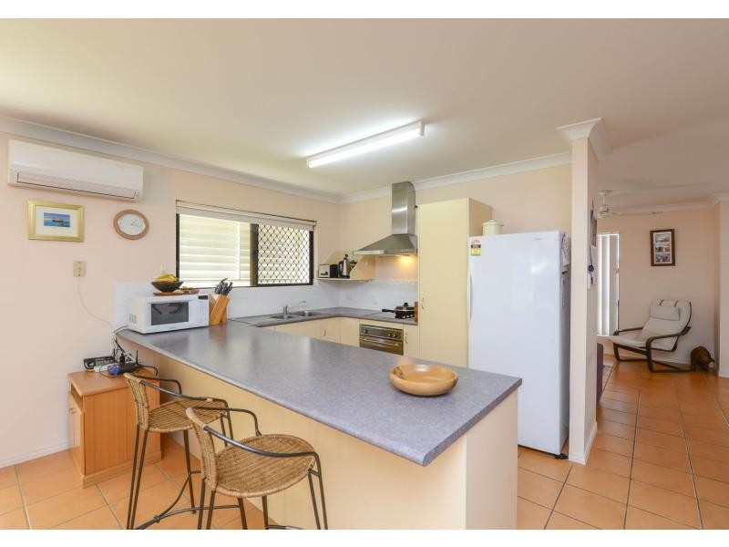 11 Saxonvale Court, New Auckland QLD 4680