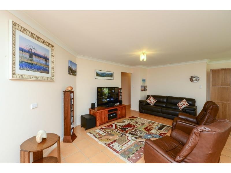 11 Saxonvale Court, New Auckland QLD 4680