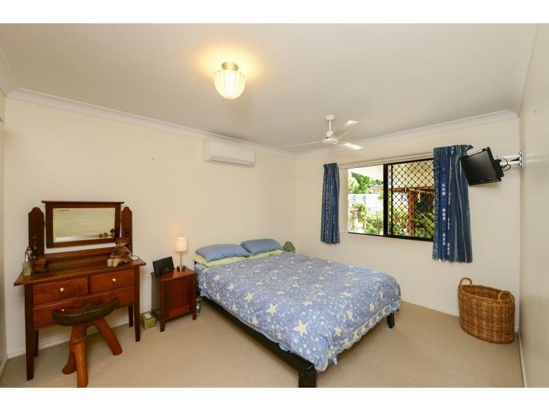 11 Saxonvale Court, New Auckland QLD 4680