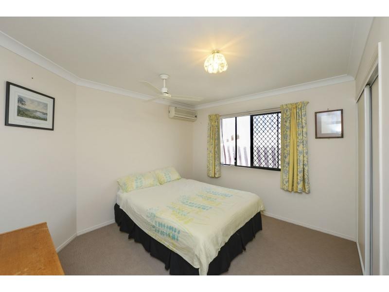 11 Saxonvale Court, New Auckland QLD 4680