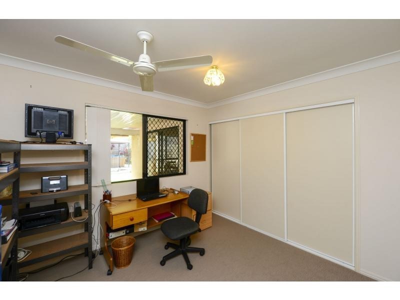 11 Saxonvale Court, New Auckland QLD 4680
