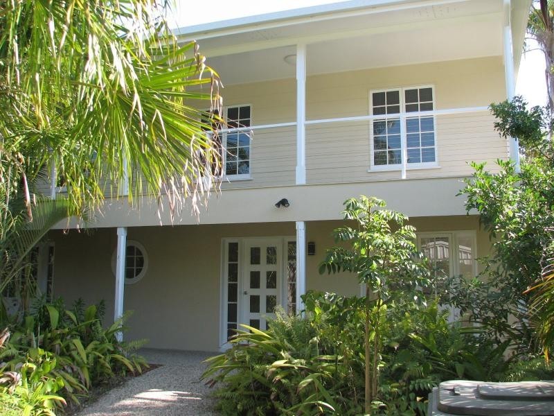 12 Neptune Street, Tannum Sands QLD 4680