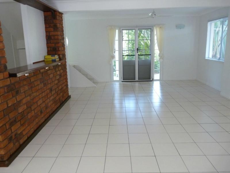 12 Neptune Street, Tannum Sands QLD 4680