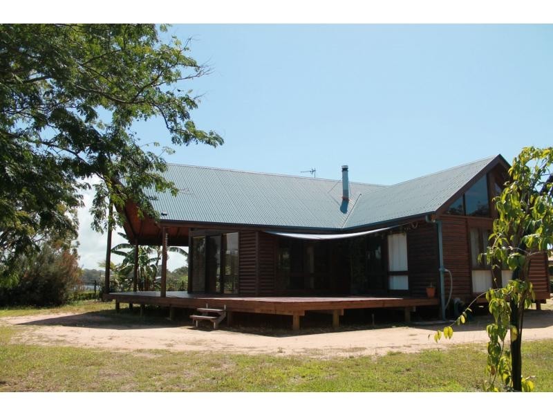 34 Riverside Drive, Tannum Sands QLD 4680